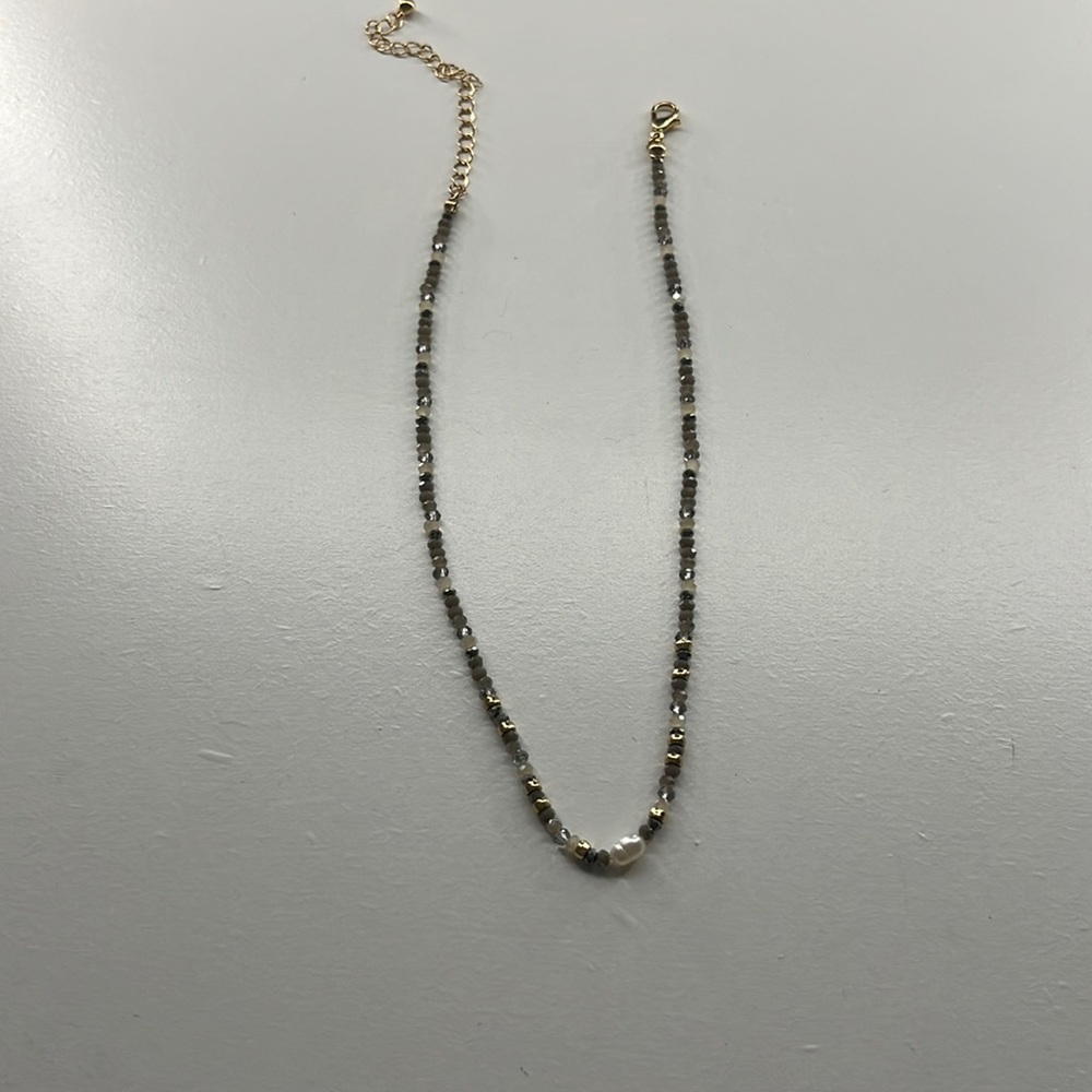 alterd state necklace, great condition, never worn, good choker